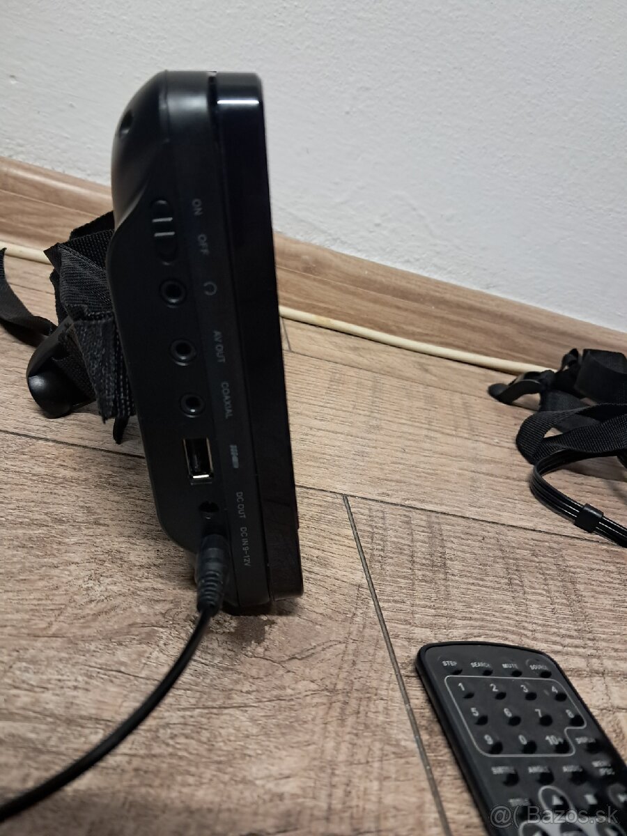 SENCOR mini prenosný LCD prehrávač - 9