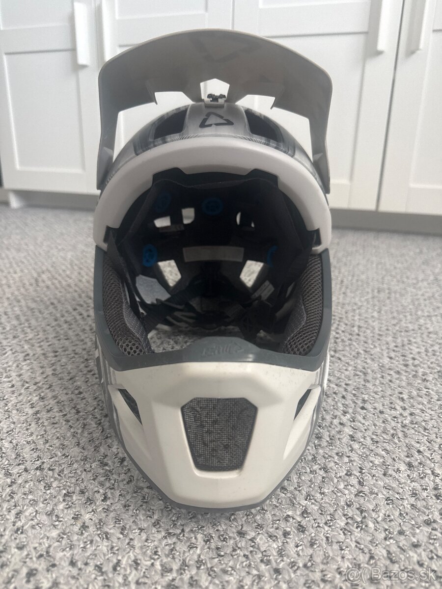 Leatt mtb 3.0 enduro prilba - 9