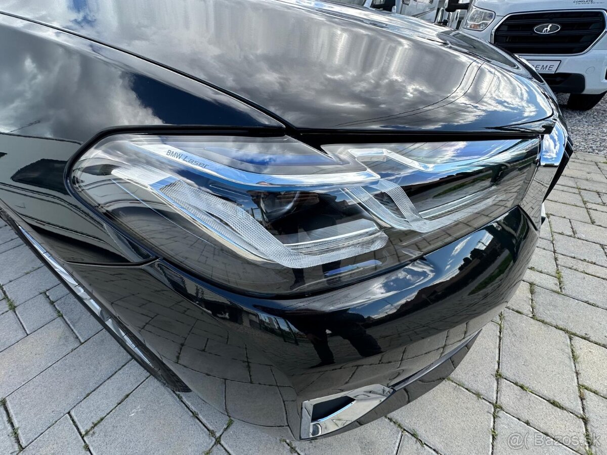 BMW 530i 252PSAdaptivTemp zárukaBMW 2023 12tis.KM 1.majitel - 9