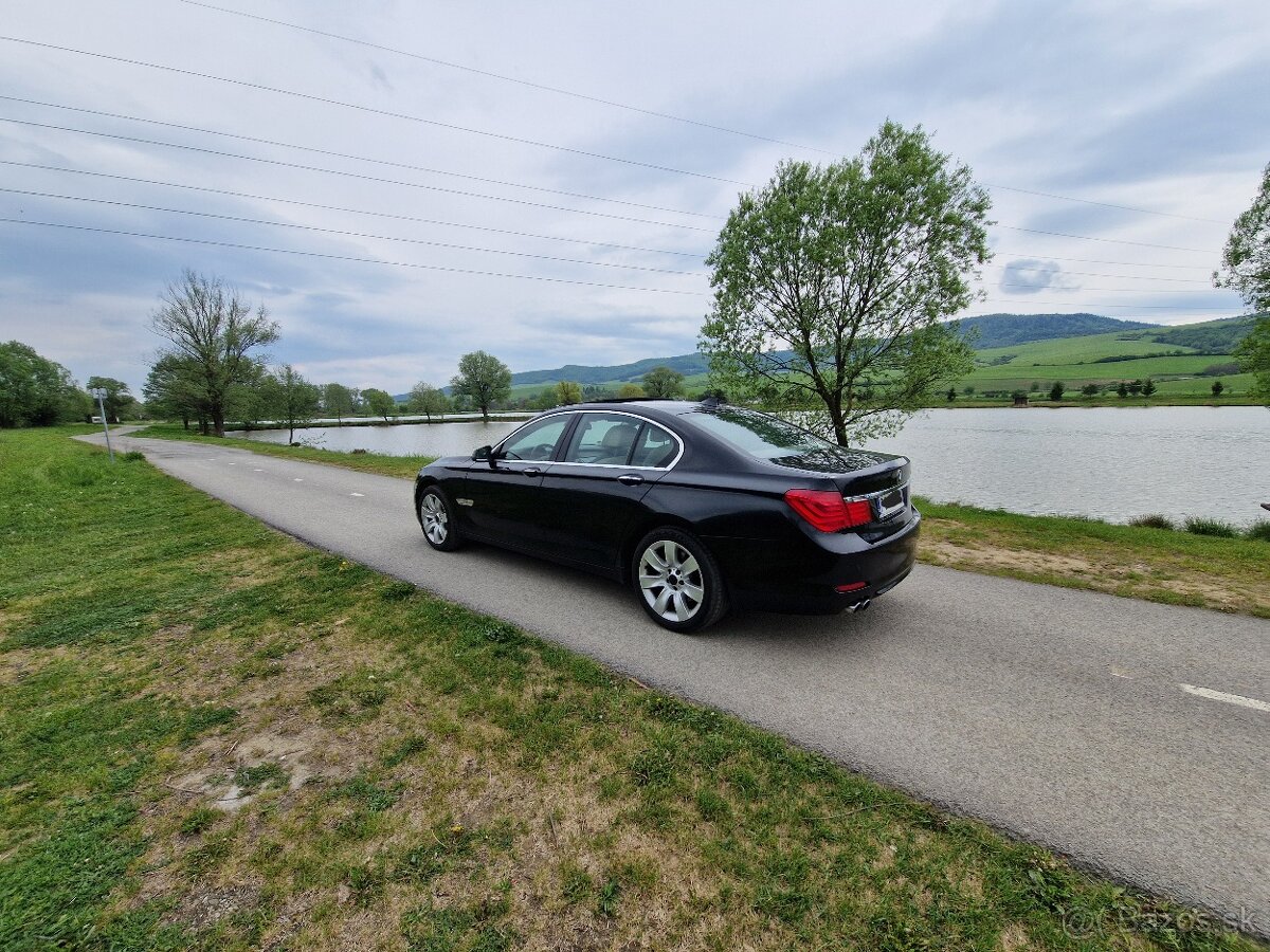 BMW 730 D , F01 - 9