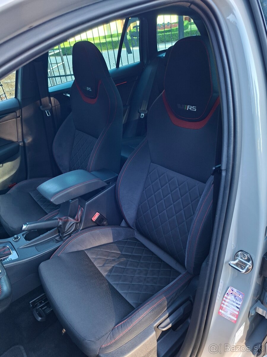 ŠKODA OCTAVIA RS COMBI DSG 11/2017 - 9