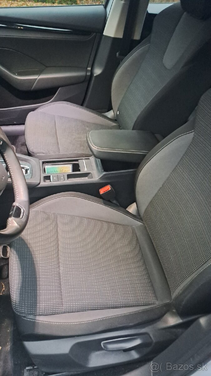 Škoda Octavia 2.0 tdi 110kw dsg7 - 9