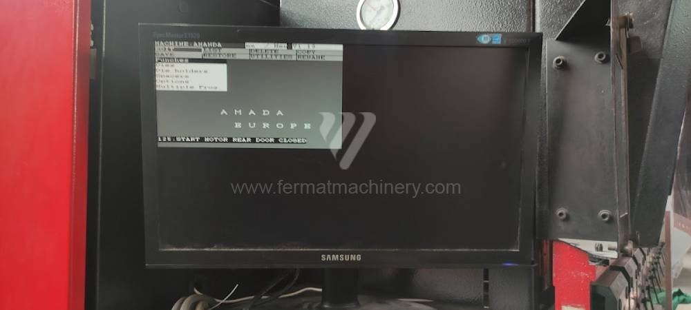 AMADA HFT 80-25 — CNC ohraňovací lis, 2001 (241152) - 9