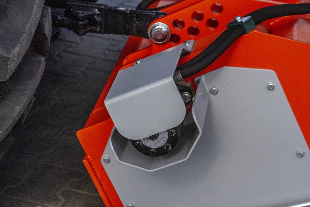 Sypač, posypač, rozmetadlo, samonakladací rám, traktor - 9