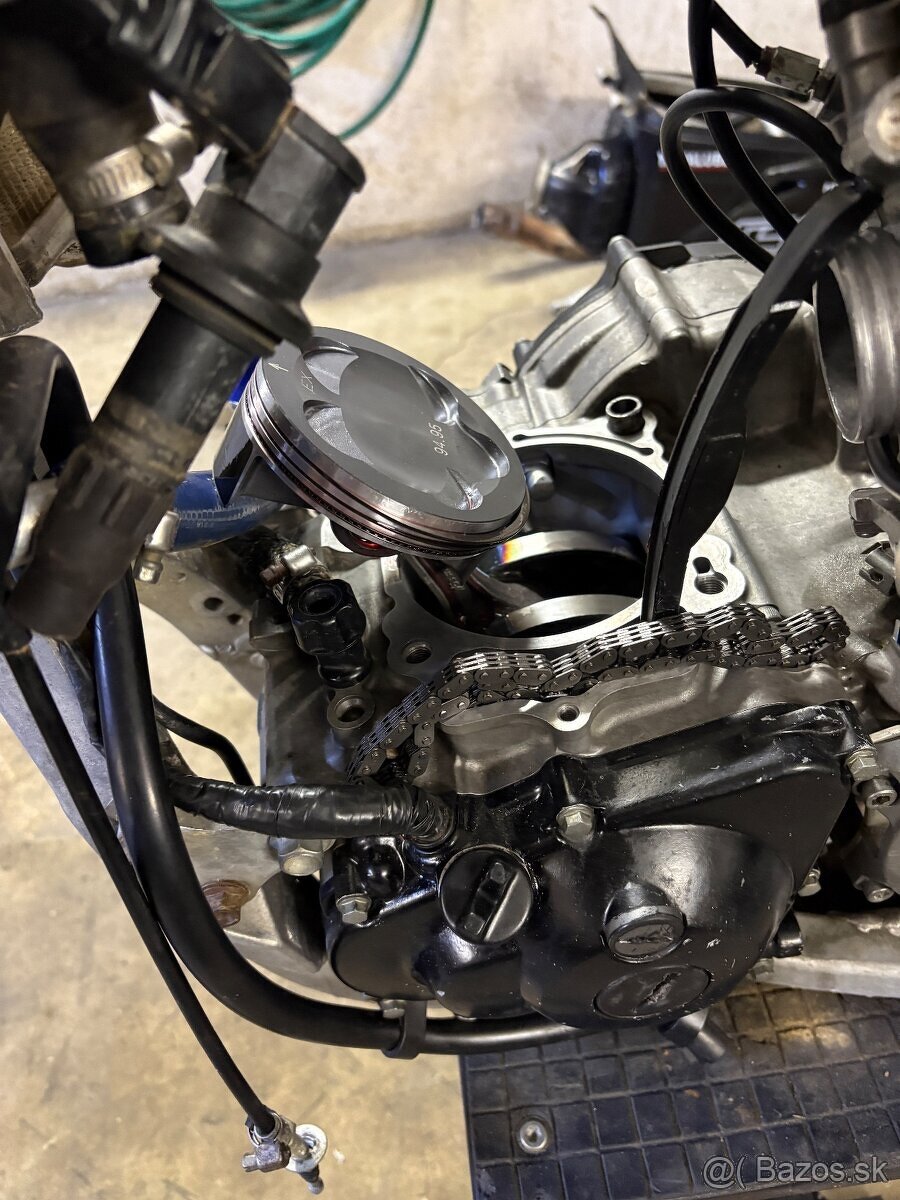 Predám Yamaha YZ450f 2009 - 9