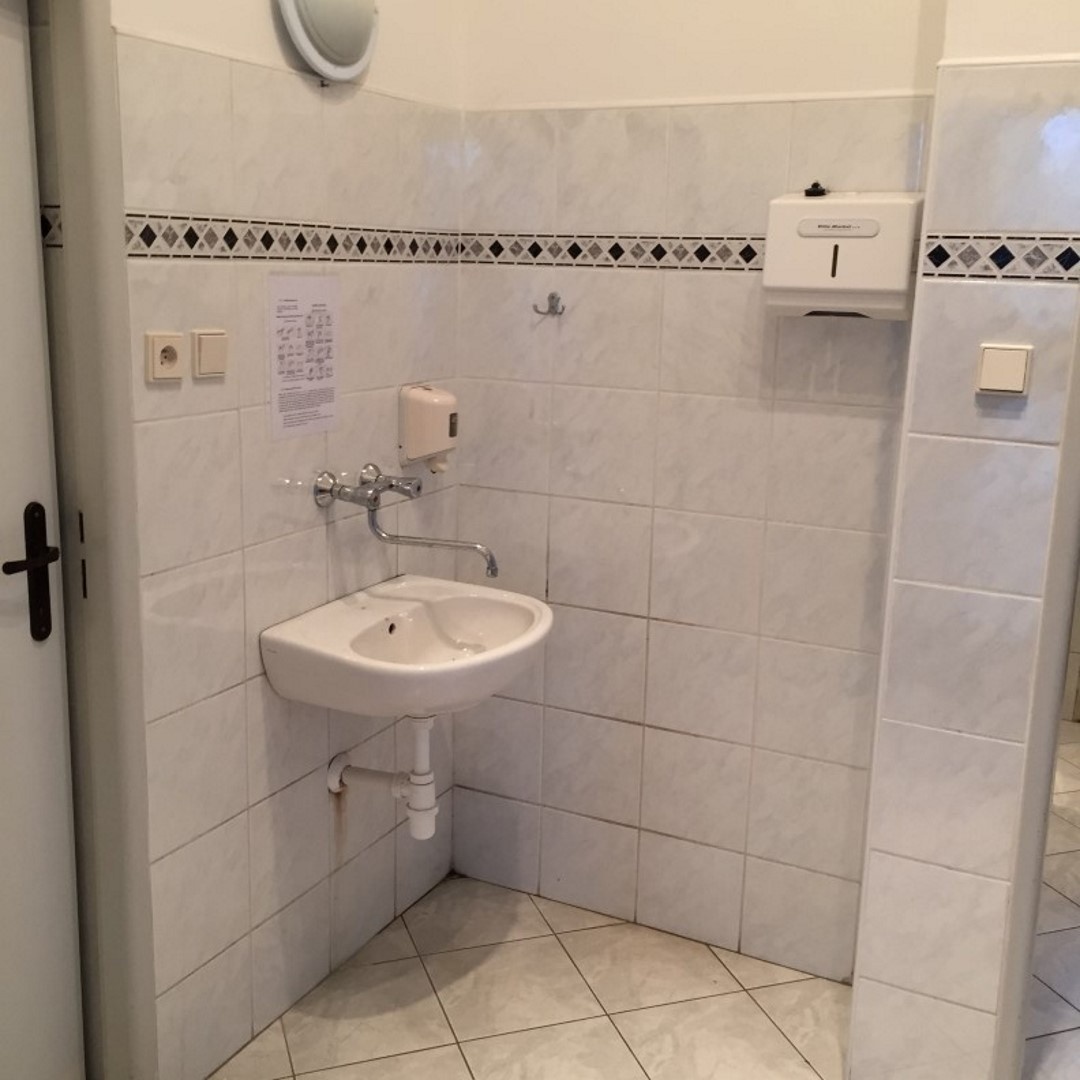 Na prenájom skladové priestory 1300 m2 Hurbanovo - 9