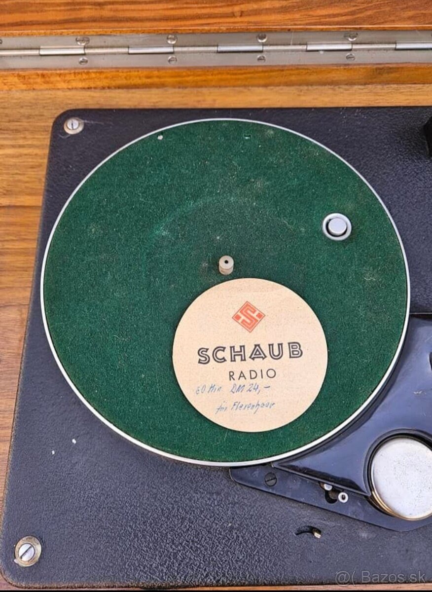 Radio schaub-supraphon 52 - 9