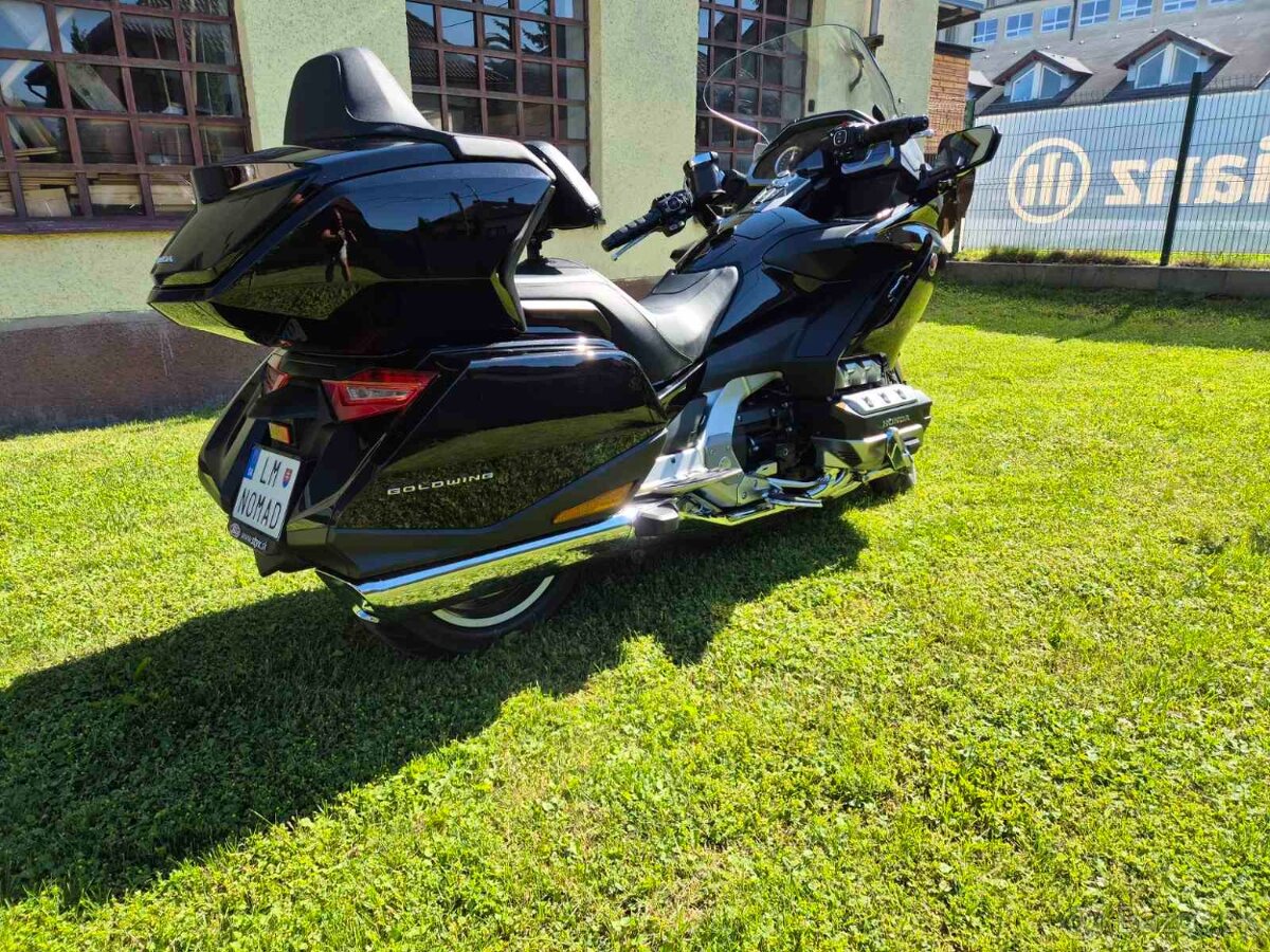 Honda Goldwing GL 1800 - 9