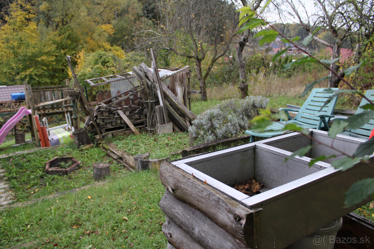 SPEKTRUM REALITY- Na Predaj záhrada 312 m2,, záhradkárska os - 9