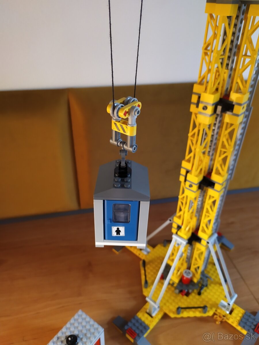 LEGO 7905 - Stavební jeřáb - 9