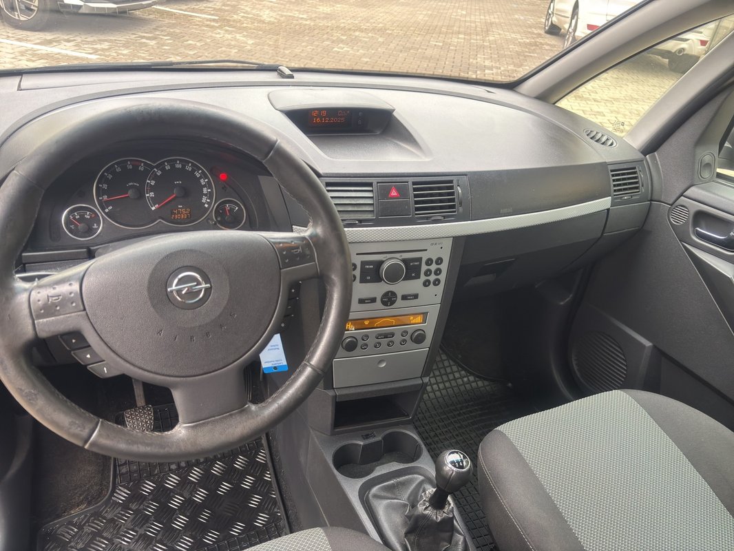 Opel Meriva - 9