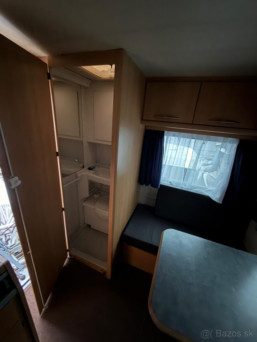 Mercedes-Benz Sprinter 4x4 Camper - 9