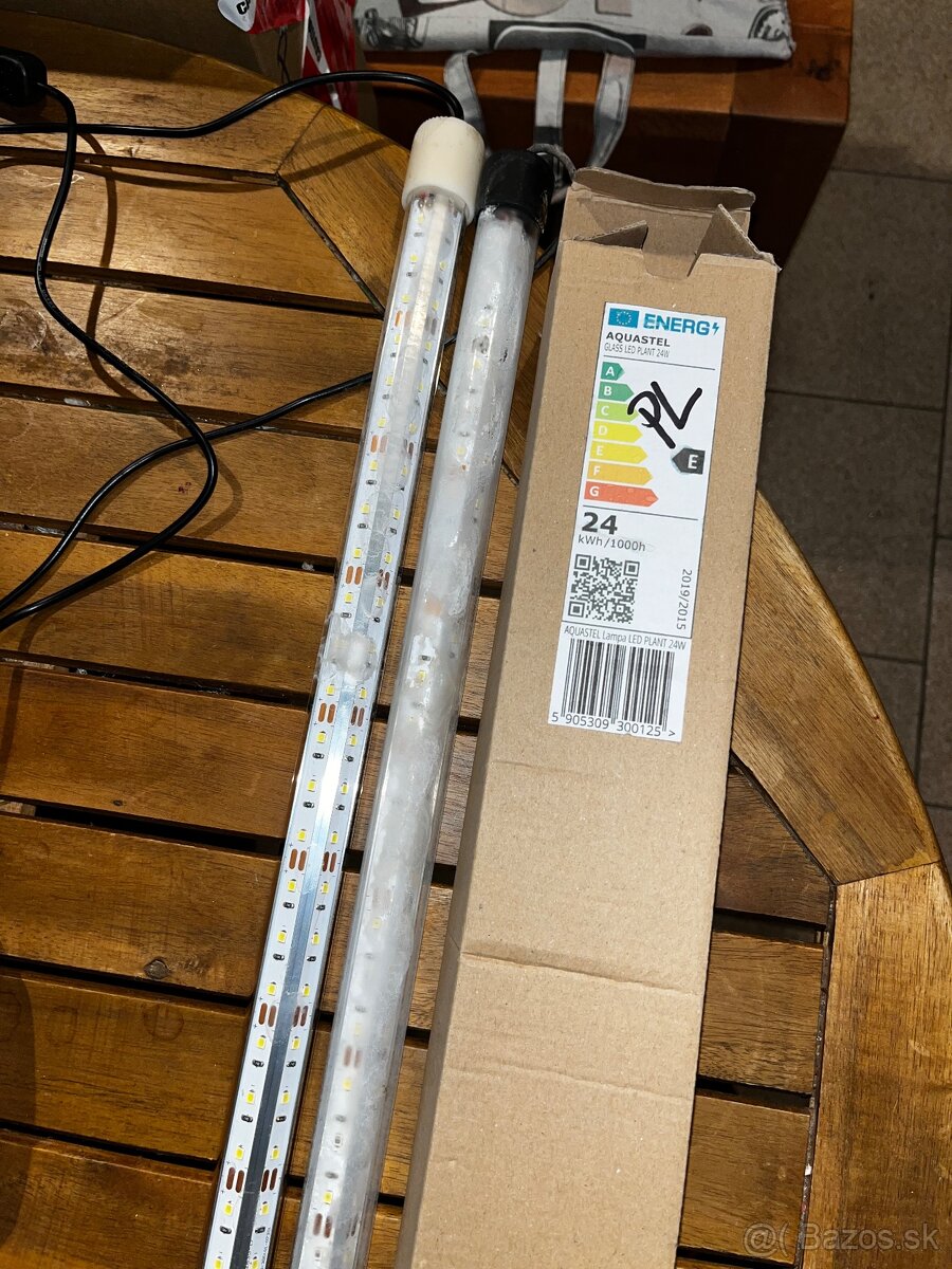 Akvárium 200l + skrinka - 9