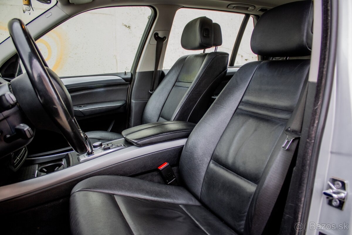 BMW X5 e70 xDrive30d - 9