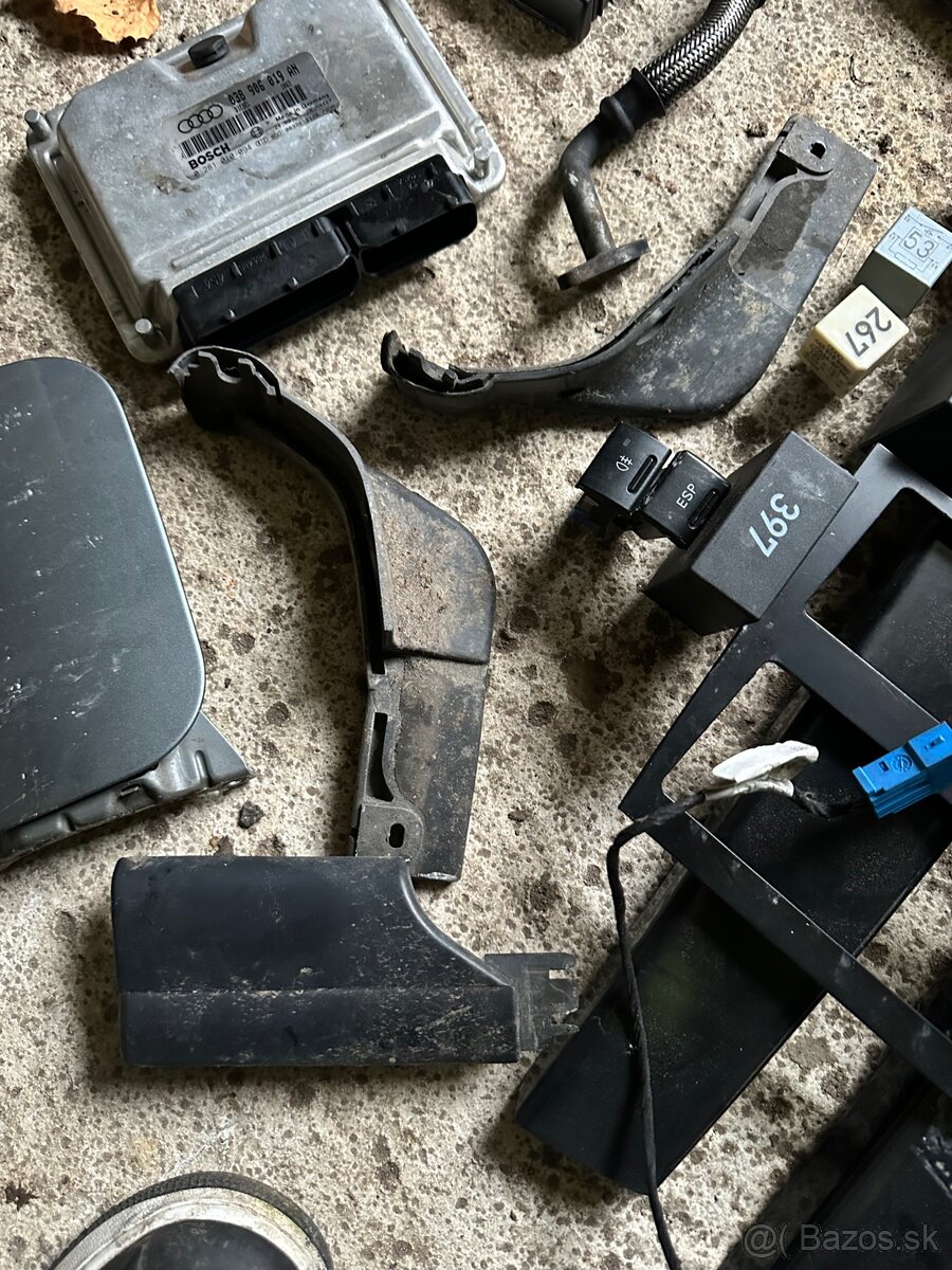 Náhradné diely Audi A4 - 9