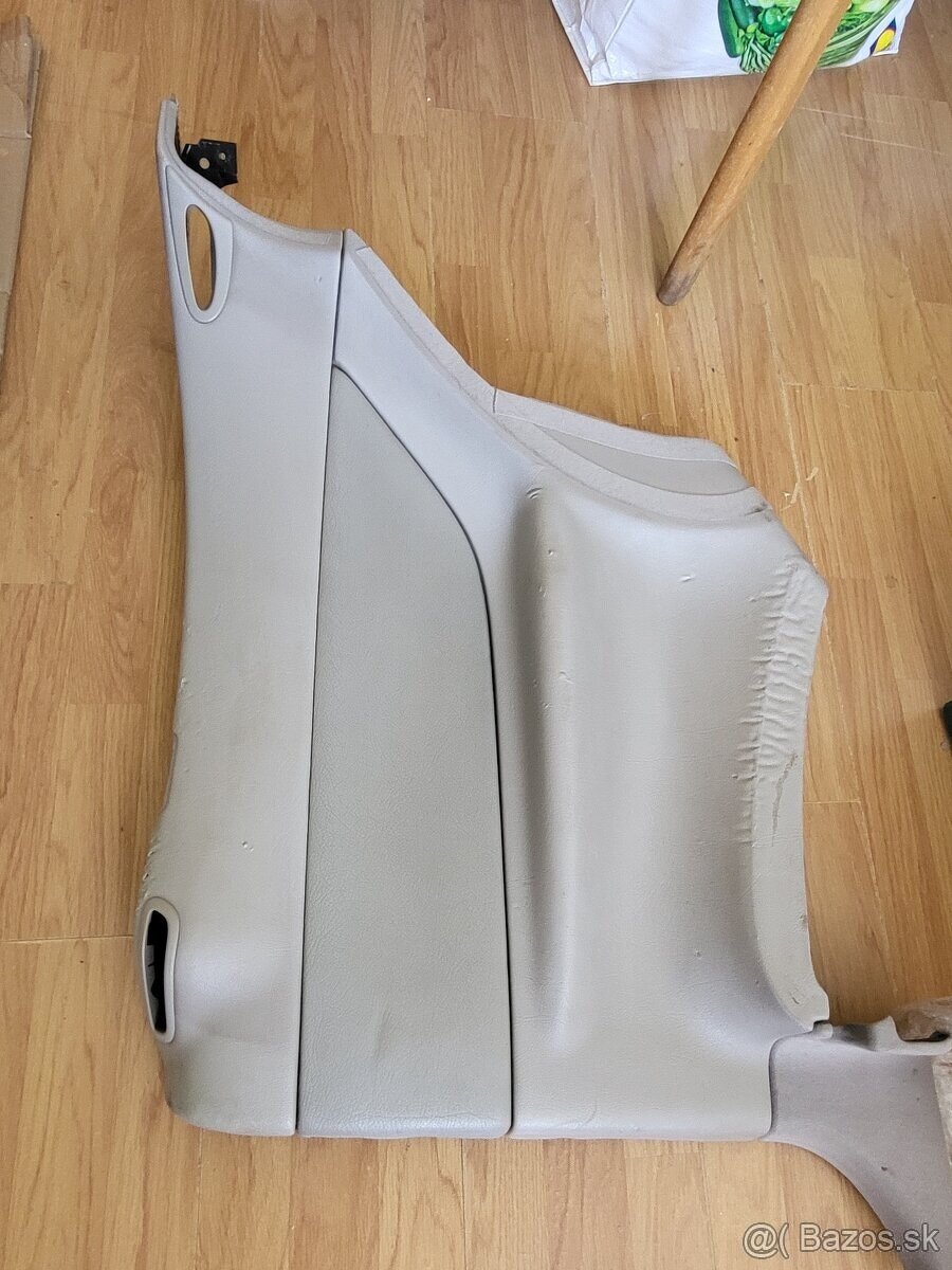 Tapacira Mercedes Clk A208 cabrio - 9