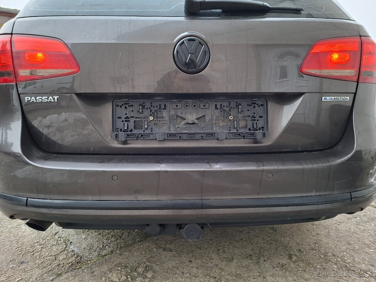 Volkwagen Passat B7 Variant - 9
