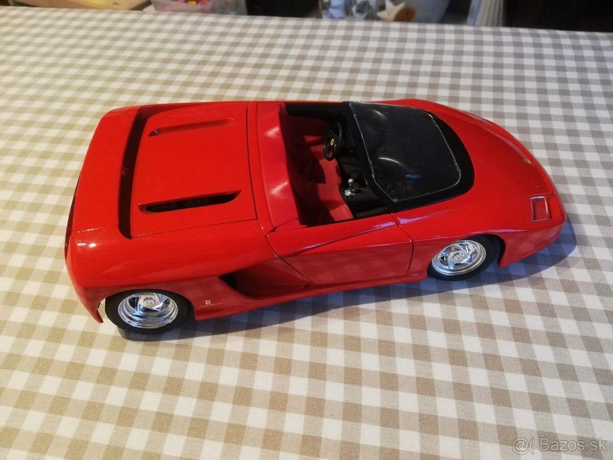 1:18 FERRARI Mythos - 9