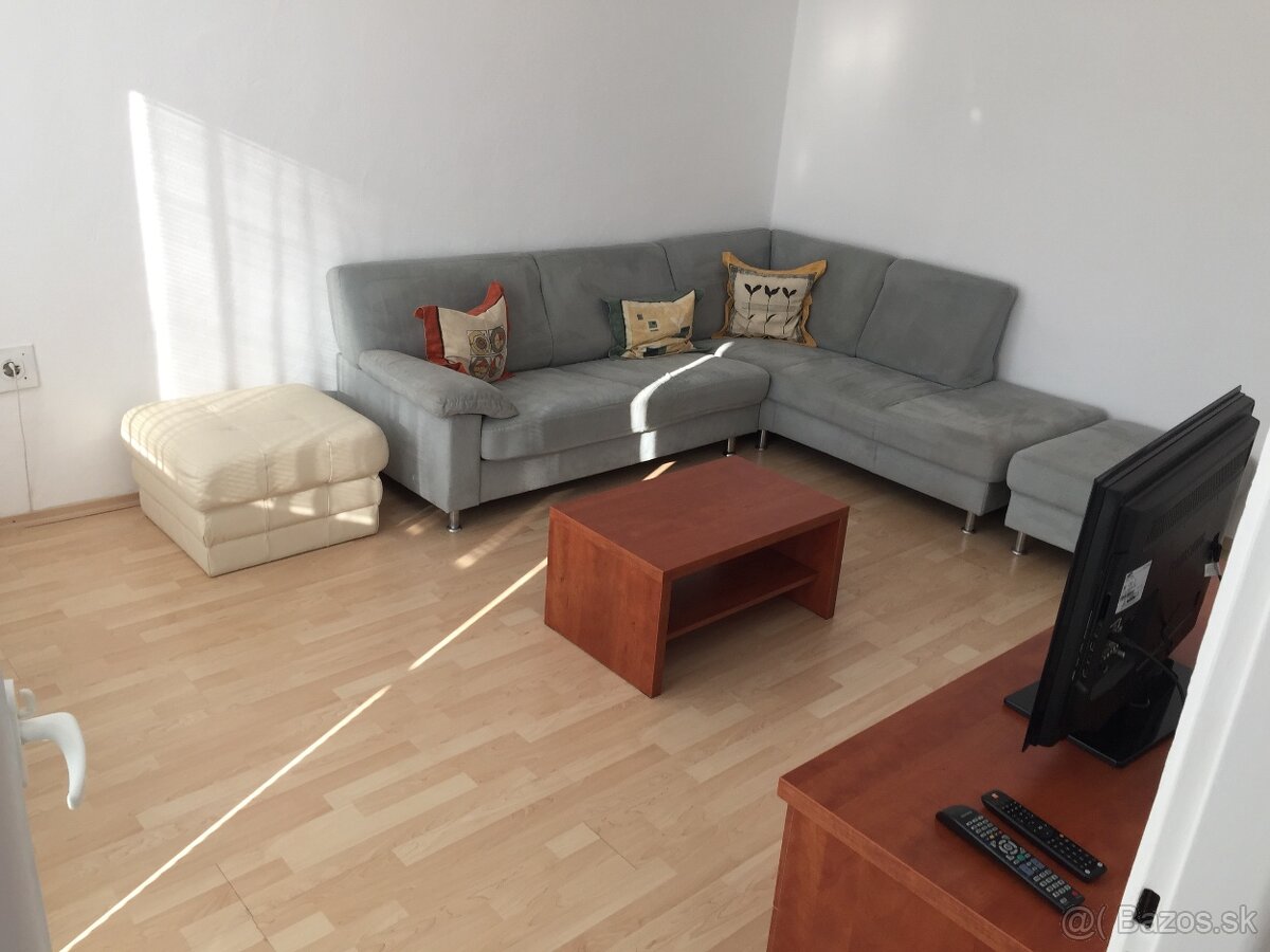 Prenajmem 1 izb.byt, KE-STARE MESTO - 9