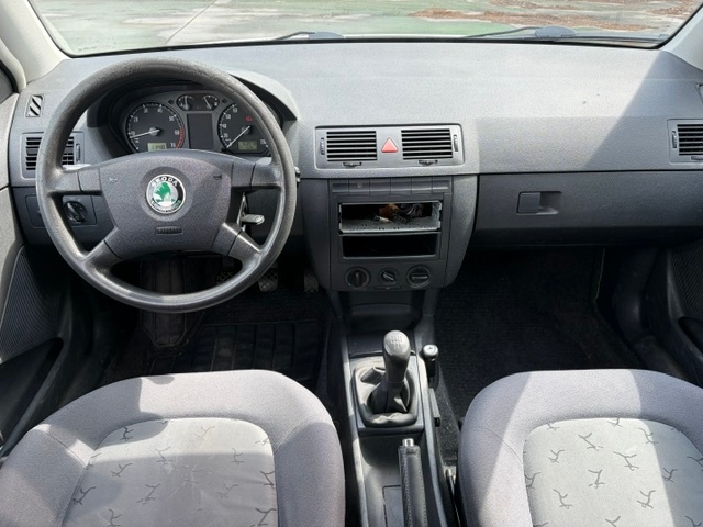 Skoda Fabia 1,2I 40kw - 9