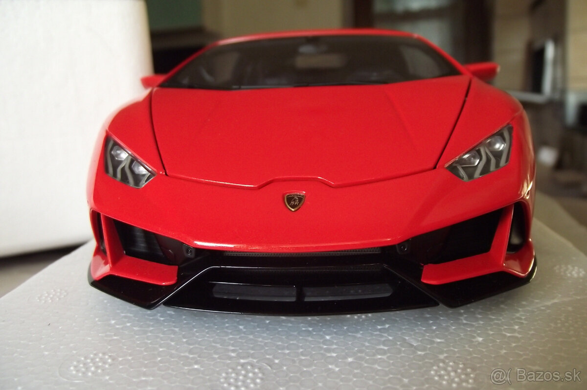 1:18 Lamborghini Huracán - 9