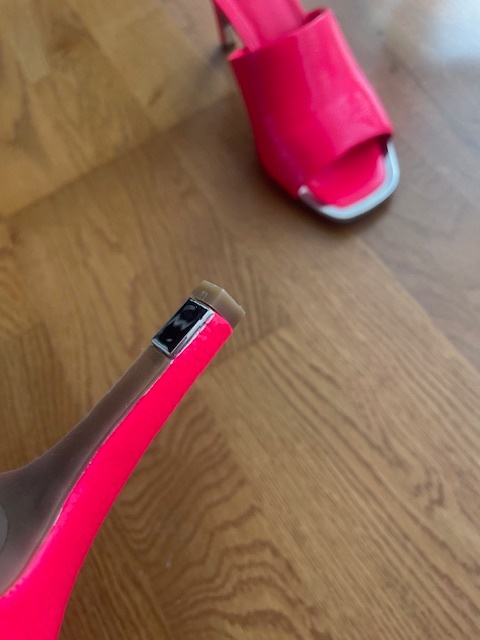 DKNY Šlapky nové - - 9