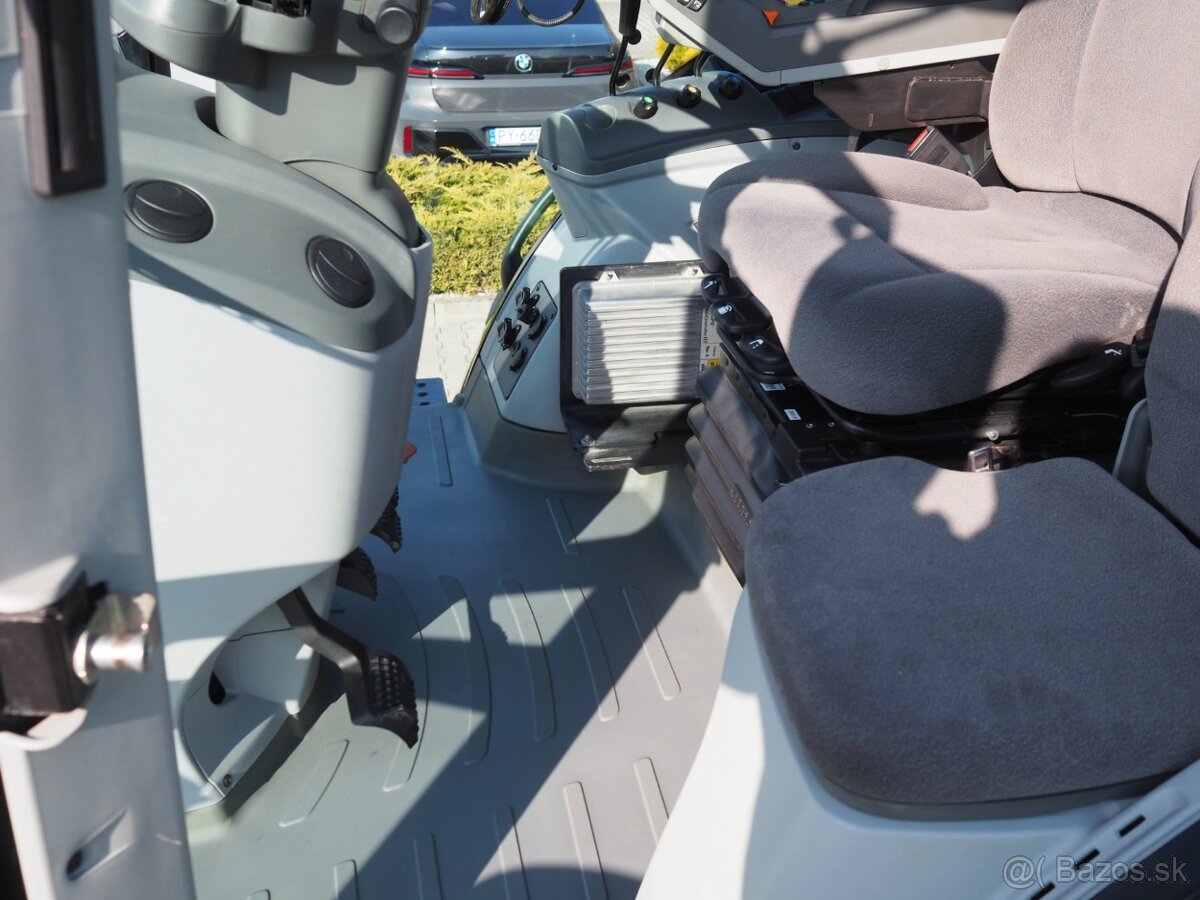 Claas Axion 810 CIS GPS + RTK - 9