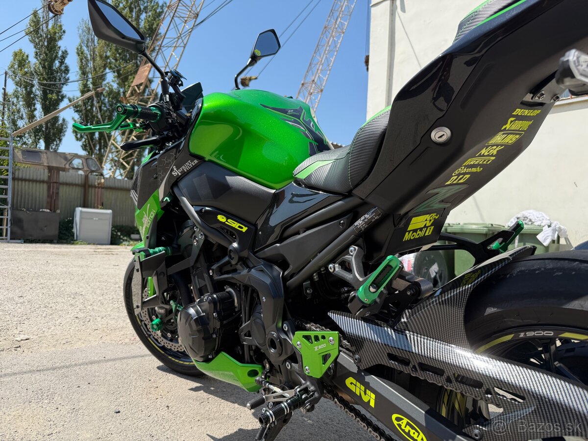 Kawasaki Z900 - 9