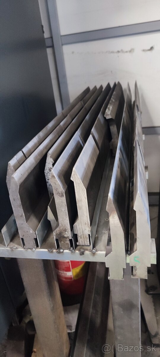 Ohraňovací lis HOL 63/2000 - 9