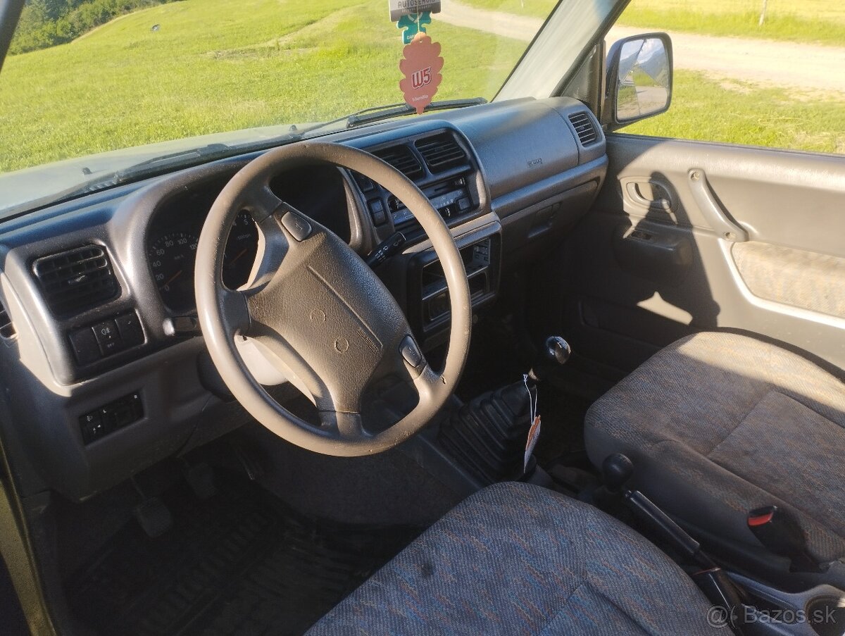 Predám Jimny 1.3 benzín - 9