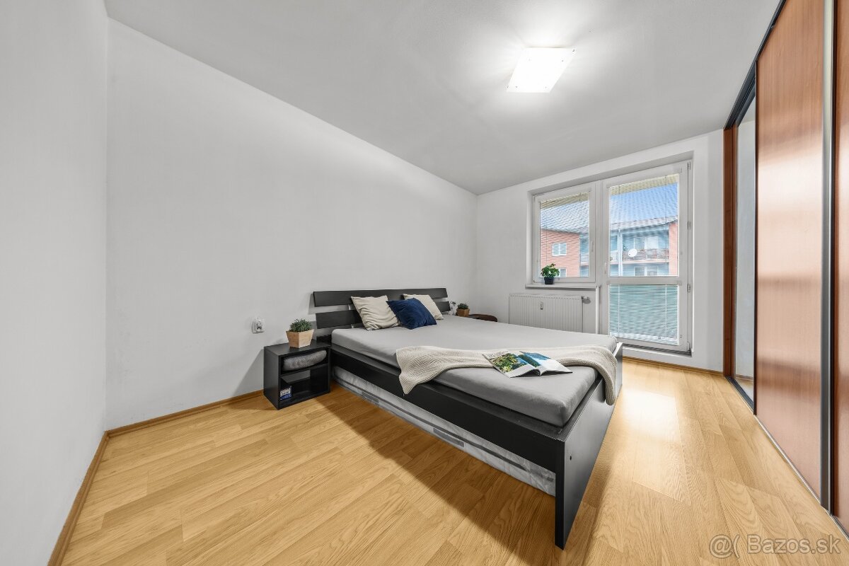 PRIESTRANNÝ 2-IZB. BYT, 2x LOGGIA, PIVNICA, KLIMATIZÁCIA - 9