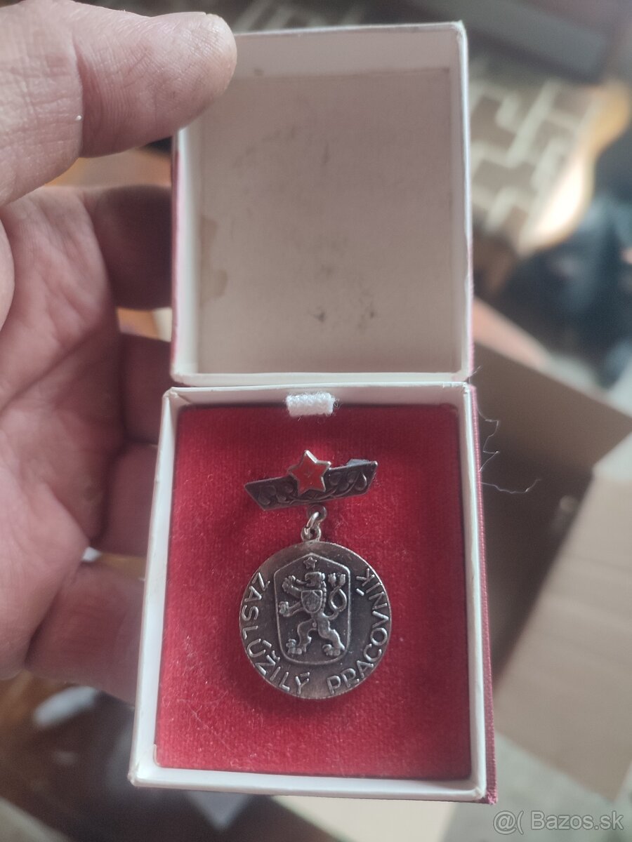 Medaile - 9
