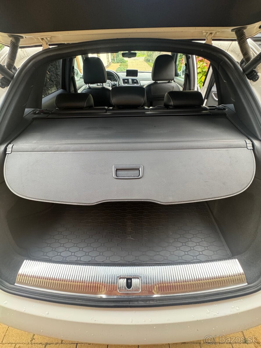 Audi Q3 2.0Tdi Quattro S-line Top výbava - 9