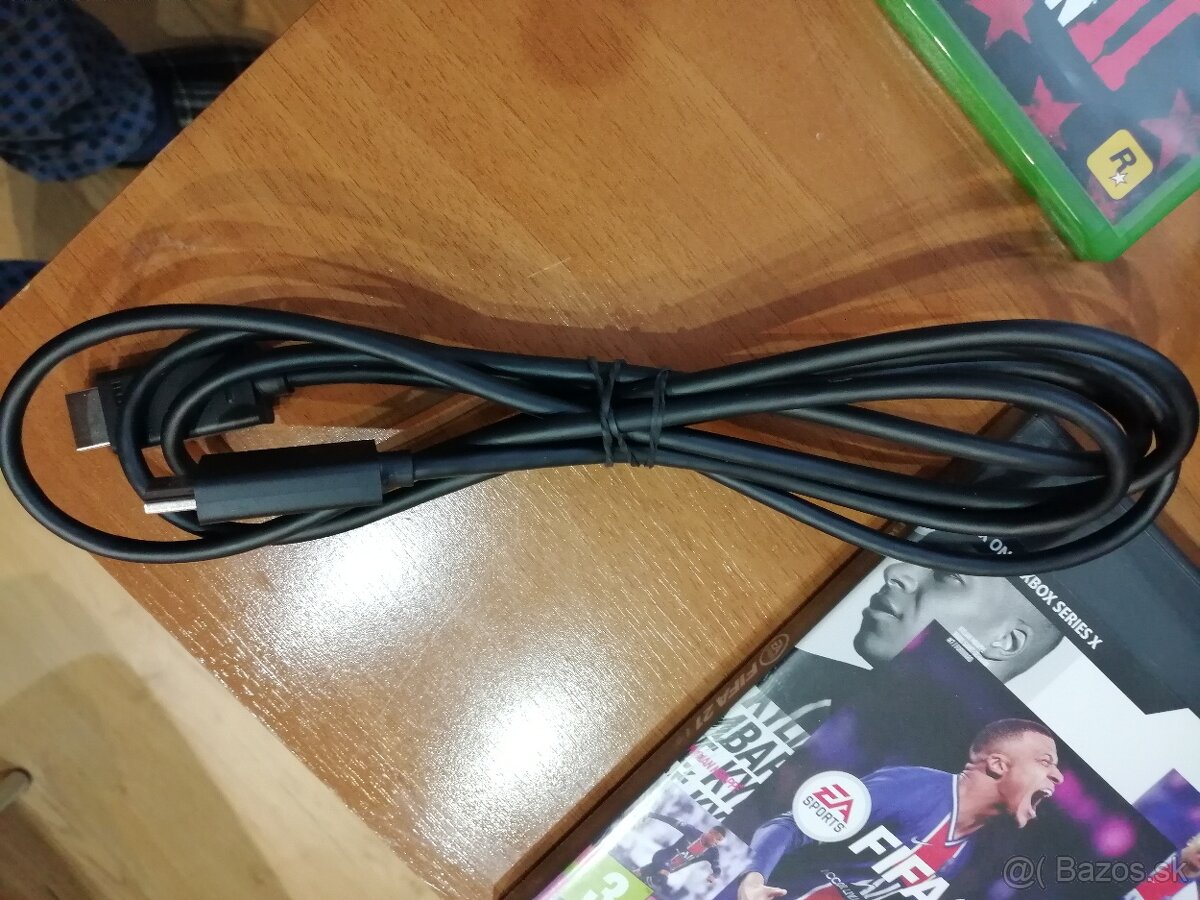 Predaj hernej konzoly X box series x - 9