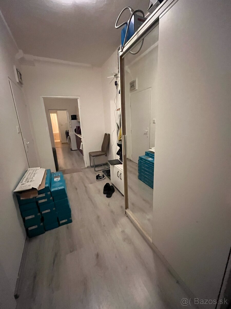 4izbový byt v Ružinove - 9