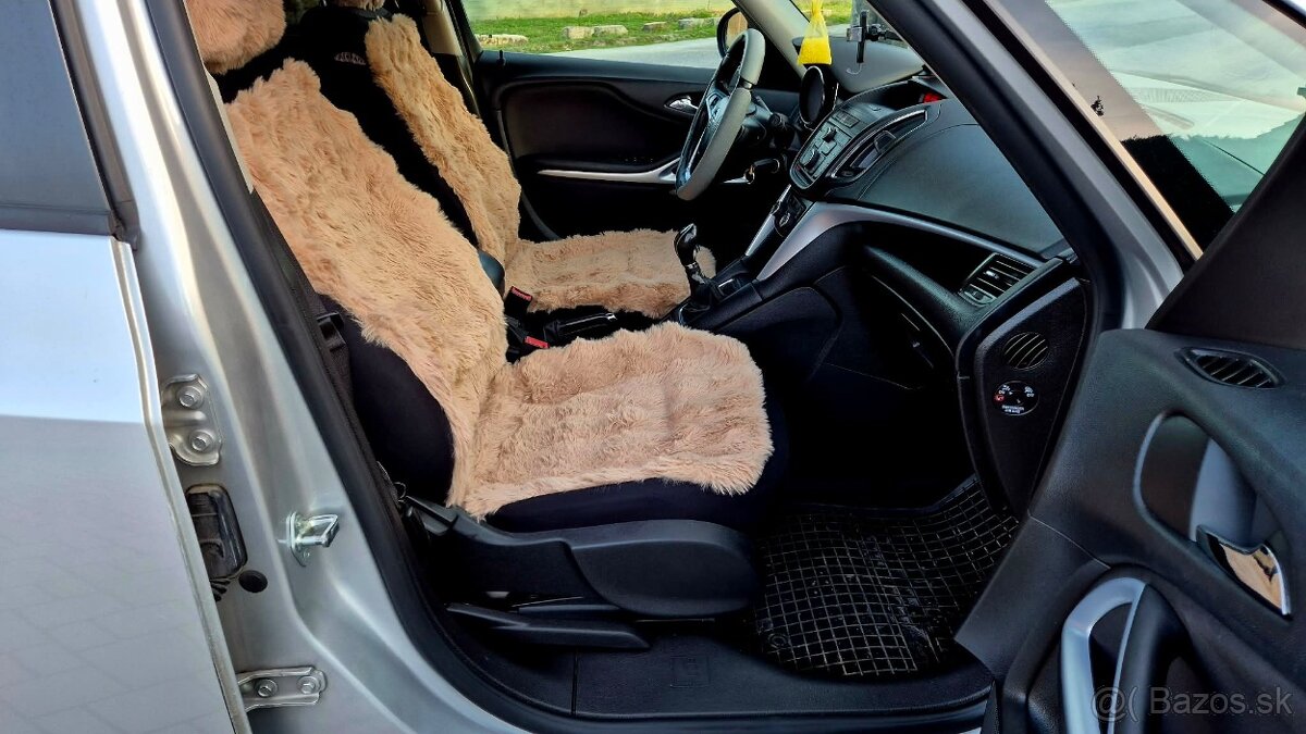 Predam Opel Zafira Tourer 2.0CDTI 166HP - 9