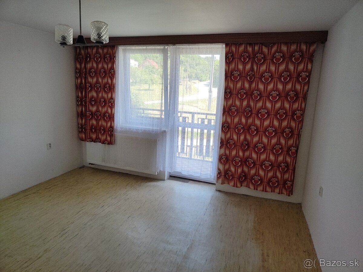 Na predaj rodinný dom 14km od Košíc - 9