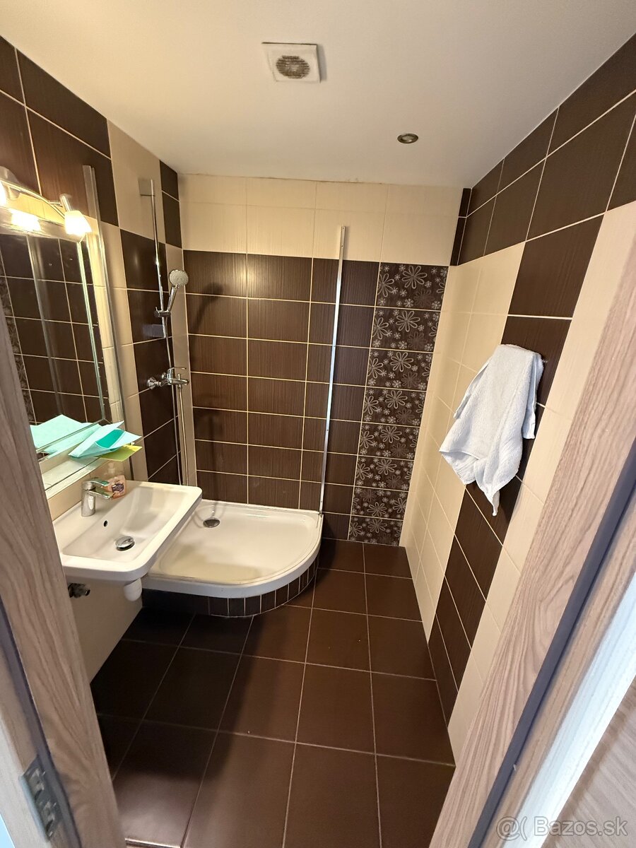 3izbovy byt - 9