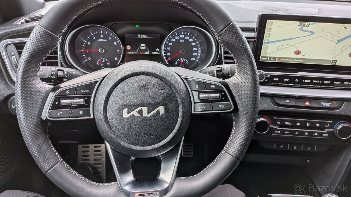 Kia PROCEED 1,5 T-GDI M6 GT-LINE - 9