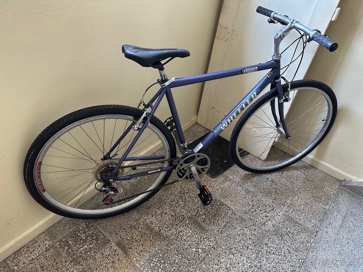 Trekingový bicykel TOP STAV - 9