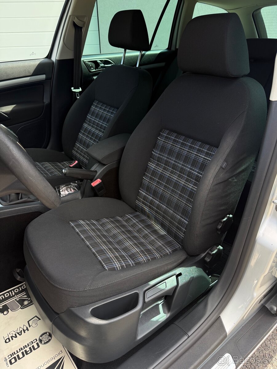 Škoda Octavia Combi 1.6 TDI Ambiente (2012, 168.000km) - 9