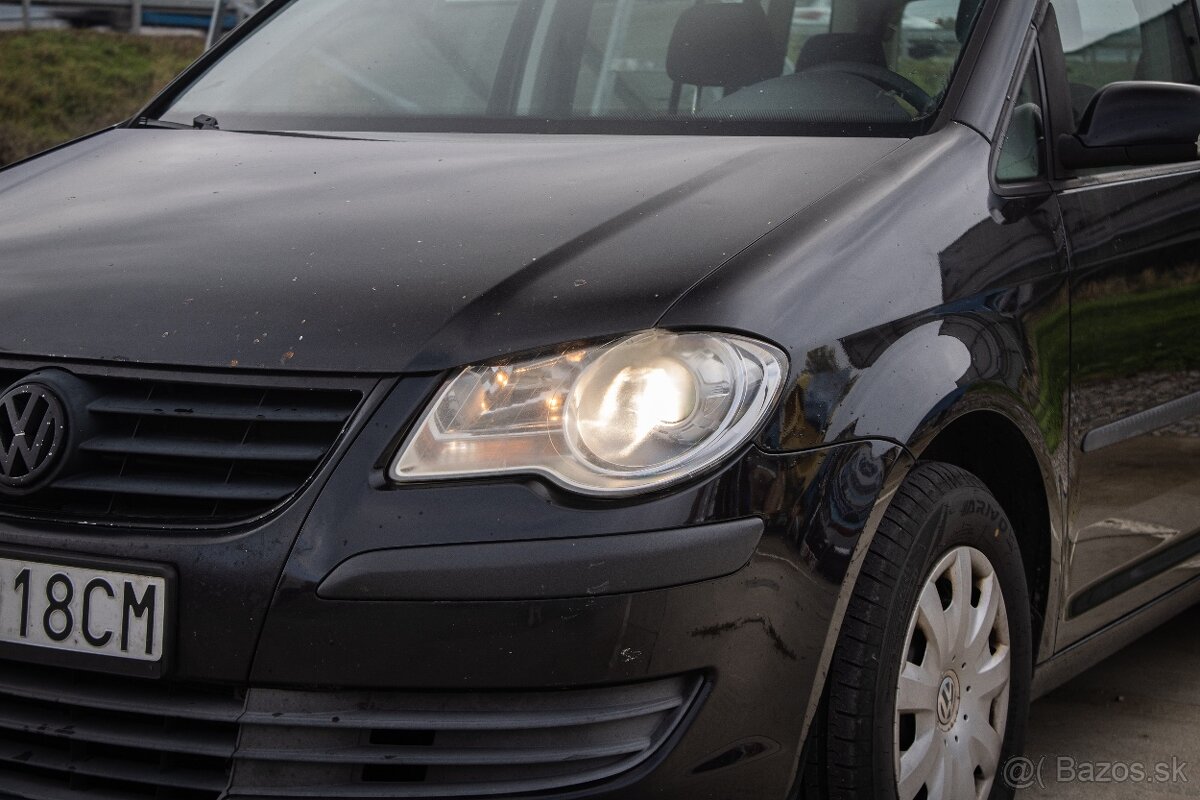 Volkswagen Touran 1.9 TDI, 77kW, 7 miestny - 9