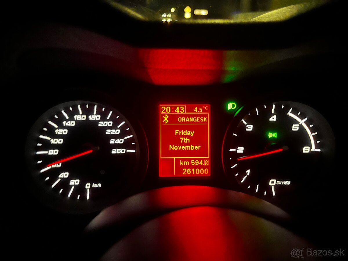 Alfa Romeo 159 sportwagon - 9