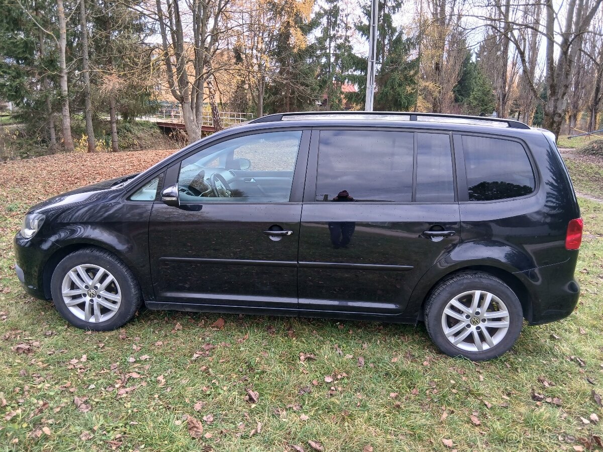 Volkswagen touran - 9