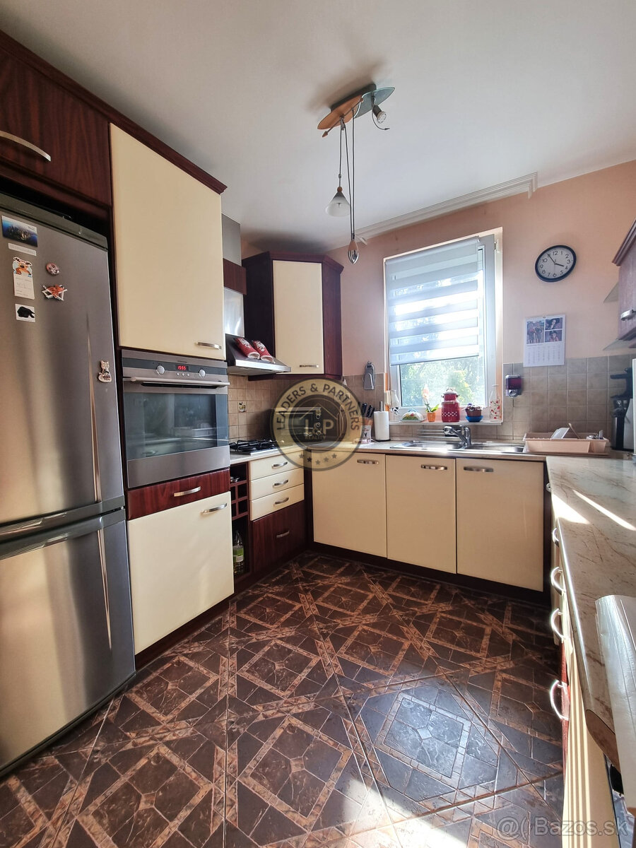 PREDAJ víkendový dom Máriakálnok - 9