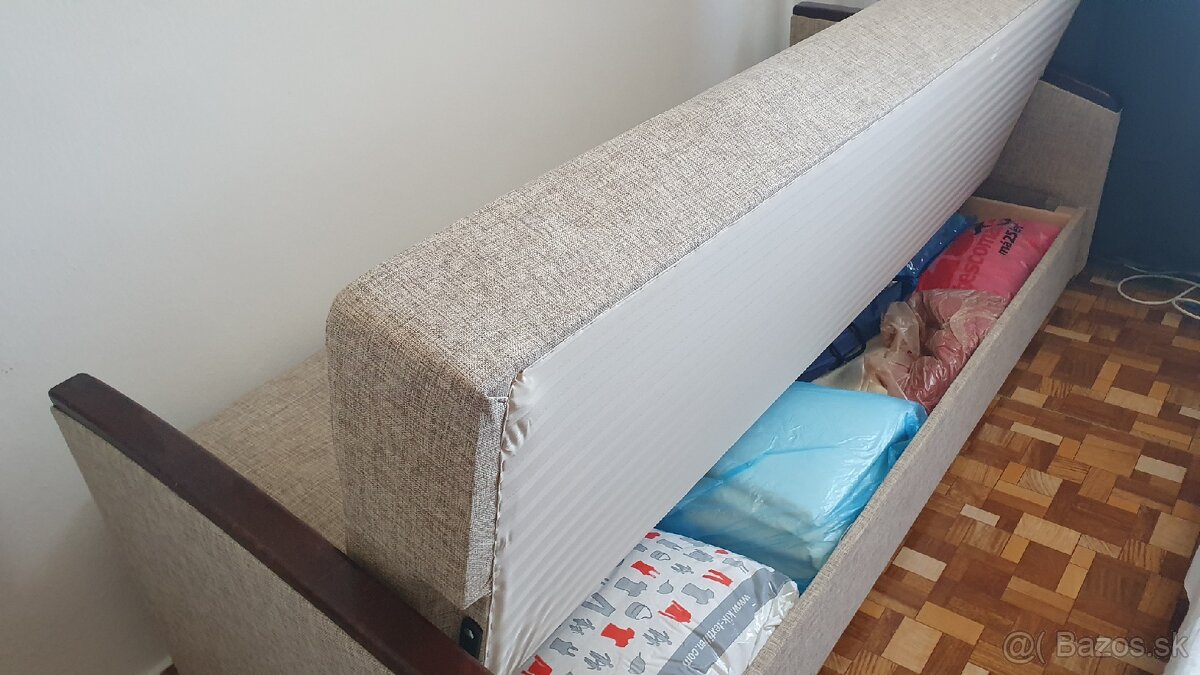 Rozkladací gauč - 9