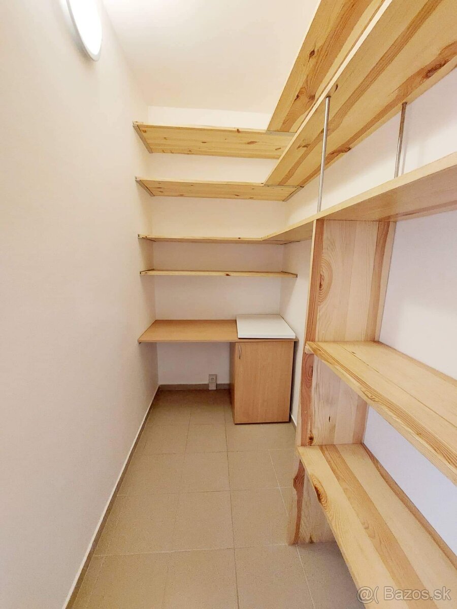 Prenájom 3-izbového bytu v Kežmarku – voľný od januára 2026 - 9
