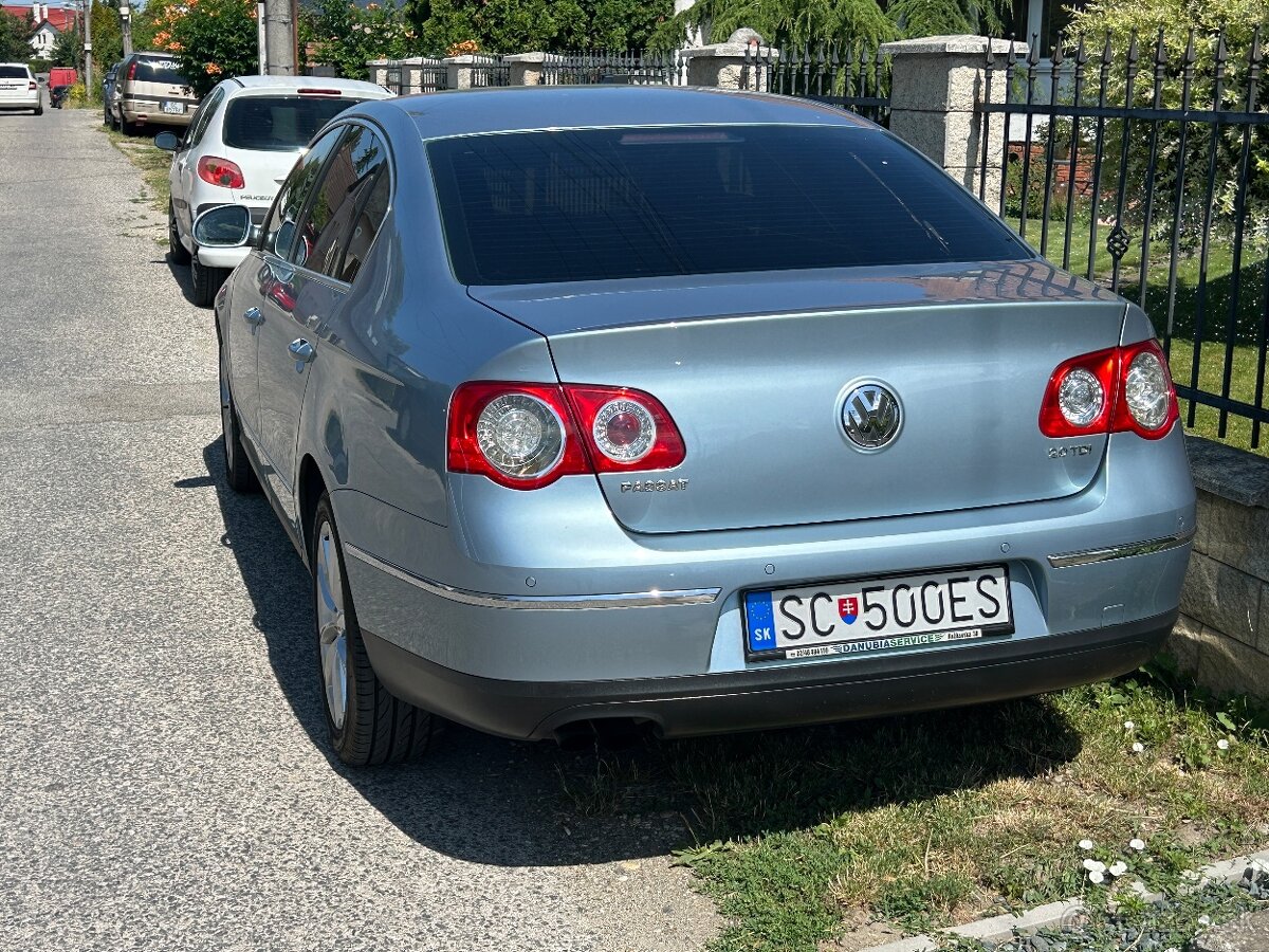 Volkswagen Passat 2.0 TDI Highline DSG - 9