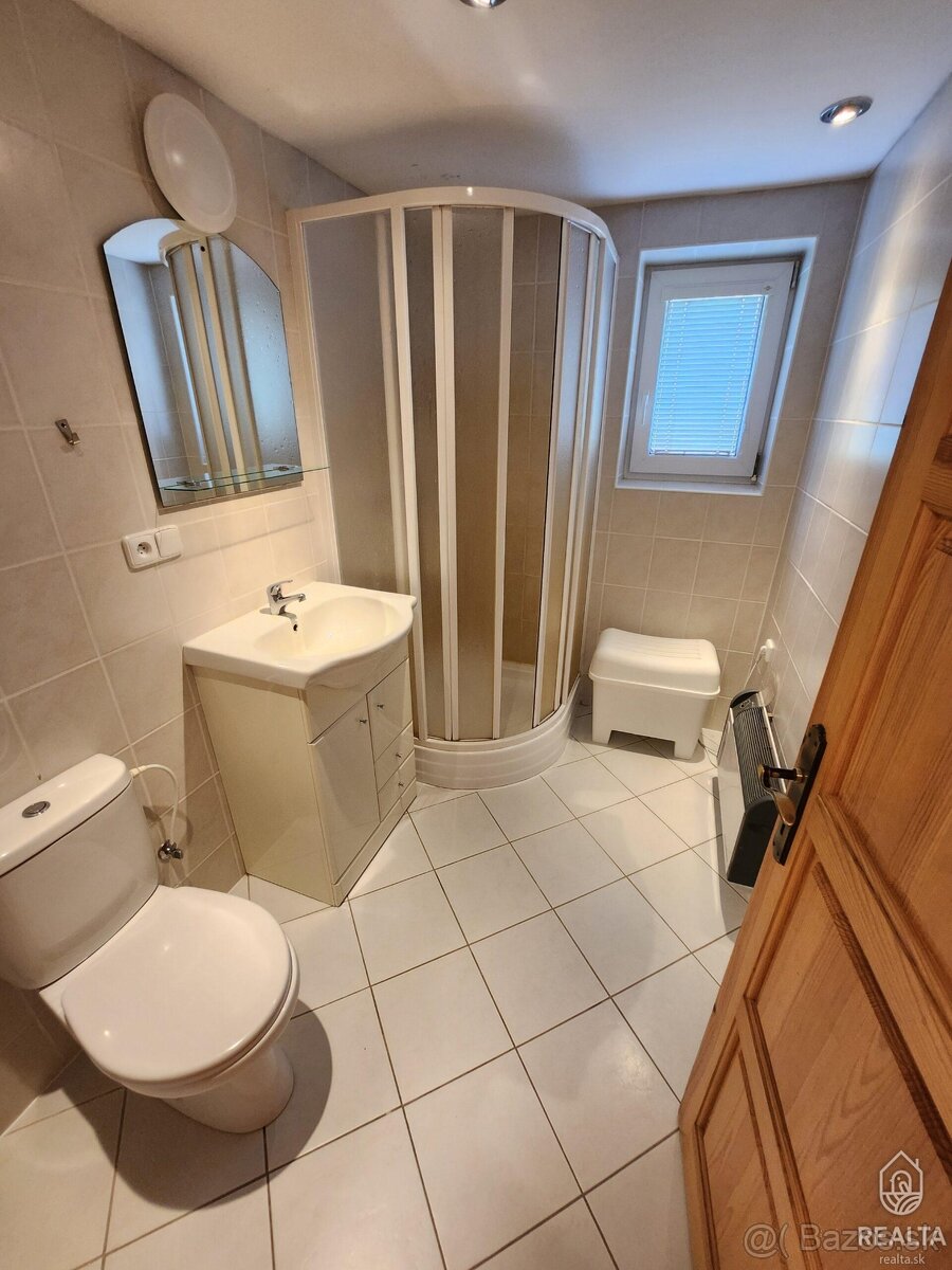 Pekná chata v prírode a lone Vysokých Tatier - 9