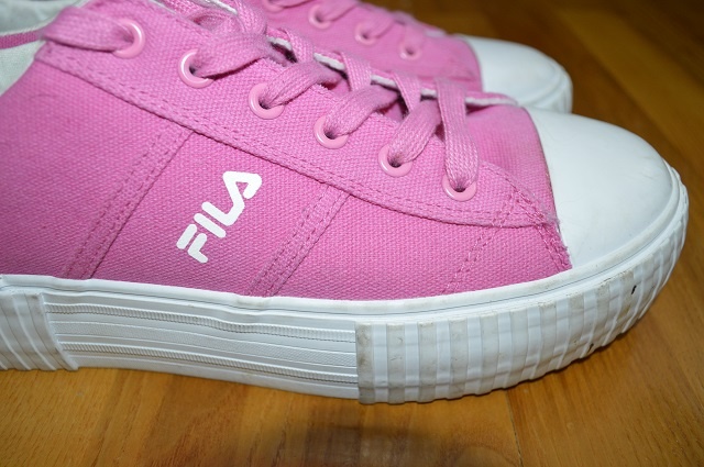 predam krasne damske tenisky FILA - 9